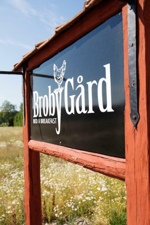 Broby Bed & Breakfast Nyköping Dış mekan fotoğraf