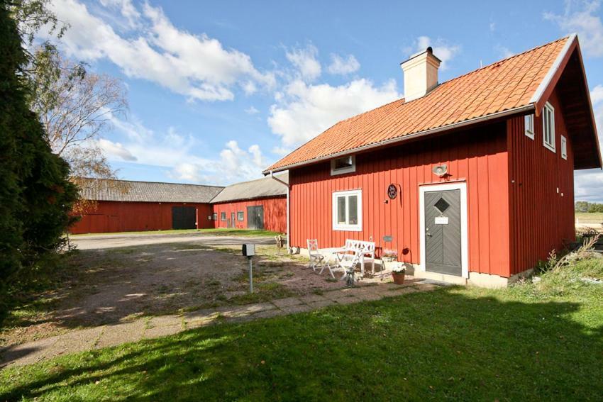Broby Bed & Breakfast Nyköping Dış mekan fotoğraf